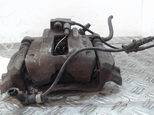 Used Right front brake caliper Right front brake caliper 37353759 37353759