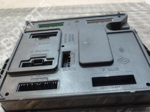 Fuse box RENAULT MEGANE III Hatchback (BZ0/1_, B3_) 1.5 dCi (BZ09, BZ0D, BZ1W, BZ29, BZ14) | BP37353772E1 - Image 2