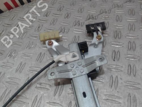 Rudehejsemekanisme Højre bagtil Rudehejsemekanisme Højre bagtil NISSAN PRIMERA Hatchback (P12) [2002-2026] 37354373 37354373