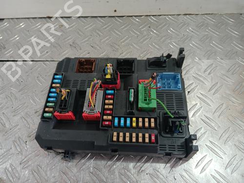 fuse-box-peugeot-208-i-ca_-cc_-2012-2013-2014-2015-2016-2017-2018-2019-2020-2021-37365714 main image