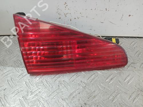 left-tailgate-light-peugeot-607-9d-9u-2000-37357290 main image