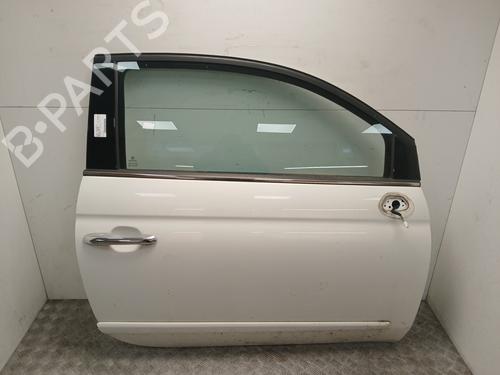 Dør højre fortil Dør højre fortil FIAT 500 (312_) 1.2 (312AXA1A) (69 hp) 37369017 37369017