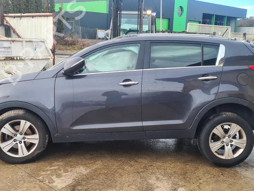 Engine control unit (ECU) KIA SPORTAGE III (SL) 1.7 CRDi | BP37368064M57 - Image 11