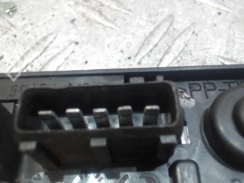 Used Lamp holder Lamp holder 37354918 37354918