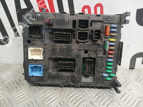 Fuse box CITROËN C5 III Break (RW_) 2.0 HDi 140 | BP37372486E1 - Image 2