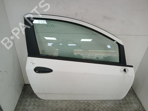 Dør højre fortil Dør højre fortil FIAT PUNTO EVO (199_) 1.2 (65 hp) 37368045 37368045