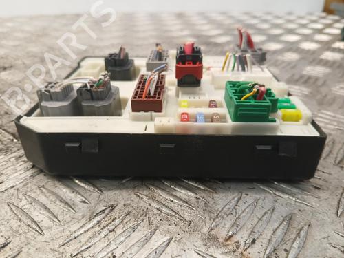 Used Fuse box Fuse box 37375912 37375912