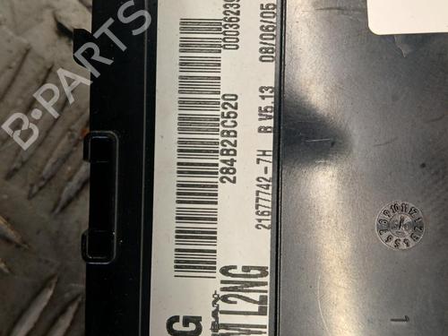 Used Fuse box Fuse box 39426326 39426326