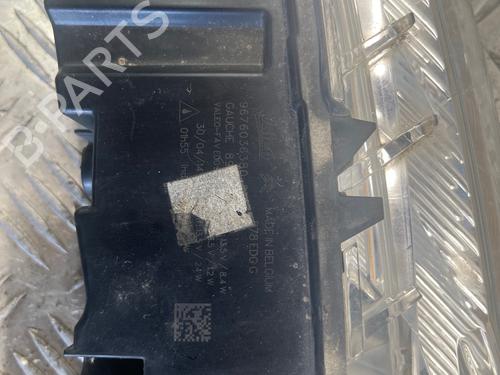 Used Left daytime light Left daytime light 37746602 37746602
