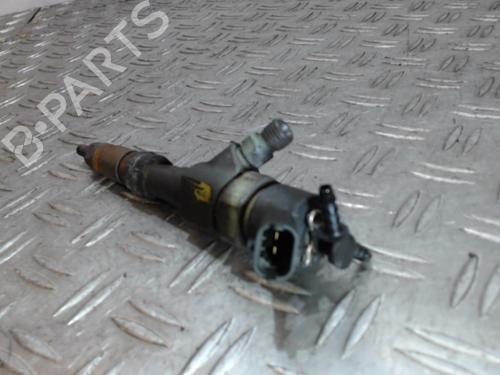 Spreder / Dyse Spreder / Dyse RENAULT MEGANE II Estate (KM0/1_) 1.9 dCi (KMRG, KM1G, KM0G, KM2C) (120 hp) 37352194 37352194