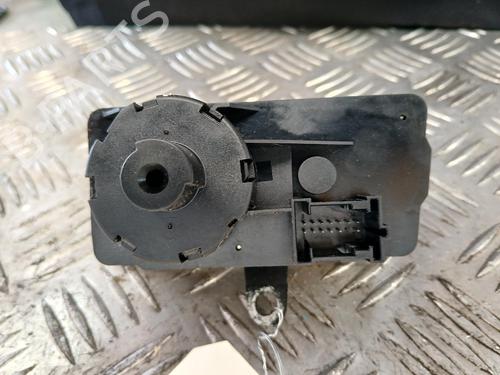 Switch MERCEDES-BENZ E-CLASS (W211) E 220 CDI (211.006) | BP38090840I30 - Image 2