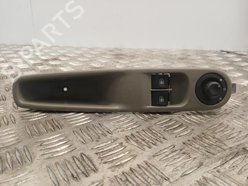 Left front window switch RENAULT ZOE (BFM_) ZOE | BP37375049I27 - Image 2