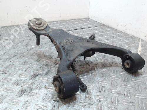 Used Right front suspension arm Right front suspension arm 37353548 37353548