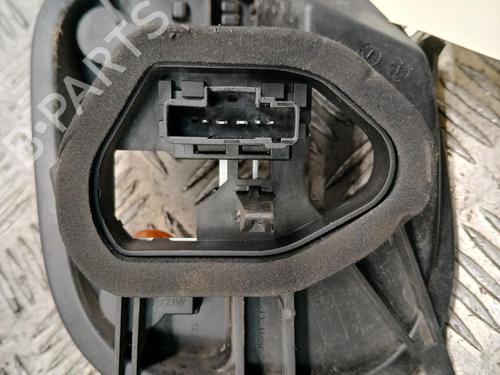 Used Lamp holder Lamp holder PEUGEOT 208 I (CA_, CC_) 1.2 VTI 82 (82 hp) 40153029 40153029
