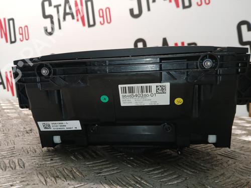 display-monitor-ds-ds-3-ds-3-crossback-ur_-uc_-uj_-2018-37371795 main image