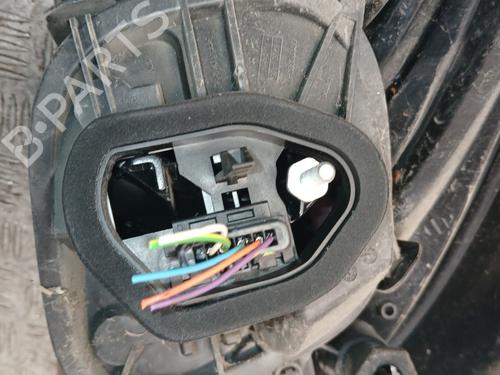 right-taillight-peugeot-208-i-ca_-cc_-2012-2013-2014-2015-2016-2017-2018-2019-2020-2021-37370398 main image