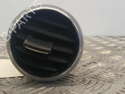 air-vent-audi-a3-8p1-2003-2004-2005-2006-2007-2008-2009-2010-2011-2012-2013-37766743 main image