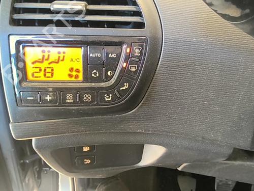 climate-control-citroen-c4-picasso-i-mpv-ud_-2006-2007-2008-2009-2010-2011-2012-2013-2014-2015-37371828 main image