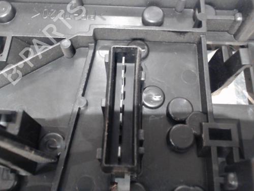 Used Lamp holder Lamp holder 37353329 37353329