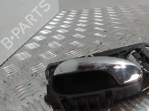Used Front left interior door handle Front left interior door handle 37352562 37352562