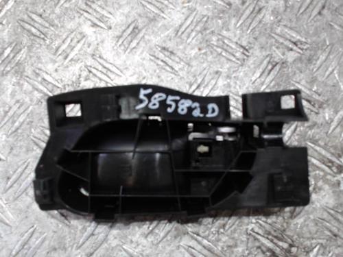 Used Front right interior door handle Front right interior door handle 37359922 37359922