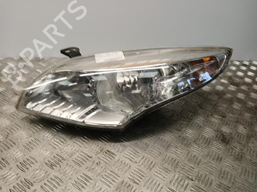 left-headlight-renault-megane-iii-hatchback-bz01_-b3_-2008-37371027 main image