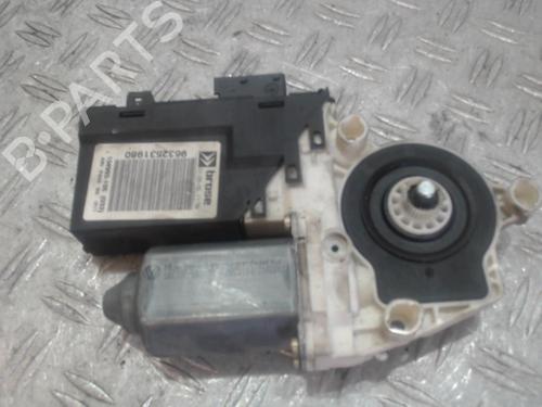 Used Right front window motor Right front window motor 37354608 37354608