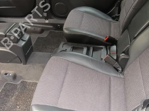 Used Parts OPEL SIGNUM Hatchback (Z03) 3.0 V6 CDTI (F48) 4827901