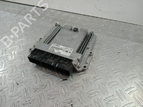 Used Engine control unit (ECU) Engine control unit (ECU) 37366479 37366479
