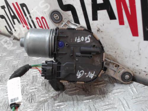 front-wiper-motor-citroen-c4-picasso-ii-2013-37359660 main image