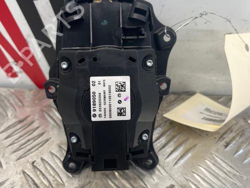 Switch BMW 3 Coupe (E92) | BP37374218I30 - Image 4