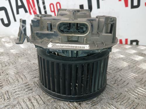 heater-blower-motor-renault-clio-iii-br01-cr01-2005-2006-2007-2008-2009-2010-2011-2012-2013-2014-37371875 main image