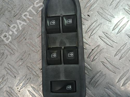 left-front-window-switch-dacia-duster-hs_-2010-2011-2012-2013-2014-2015-2016-2017-2018-37366861 main image