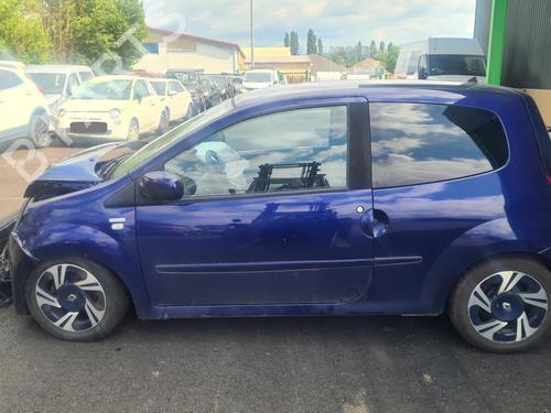 Brugte RENAULT TWINGO II (CN0_) 1.2 16V (CN04, CN0B) 4932805