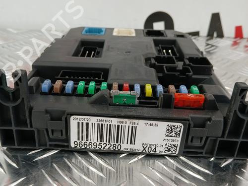 Fuse box CITROËN C3 II (SC_) 1.4 HDi 70 (SC8HZC, SC8HR0, SC8HP4) | BP37367373E1  - Image 8
