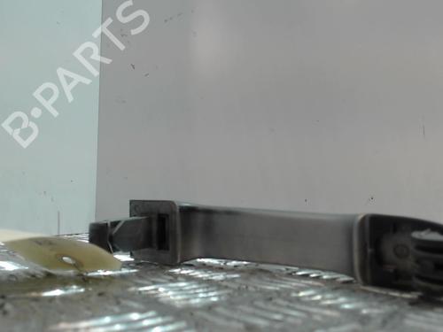 front-left-exterior-door-handle-renault-clio-iii-br01-cr01-2005-2006-2007-2008-2009-2010-2011-2012-2013-2014-37351988 main image