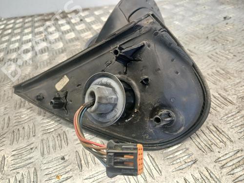 Used Right mirror Right mirror 37677072 37677072