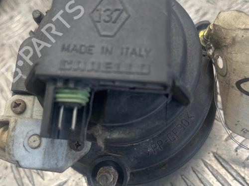 Used Right front fog light Right front fog light 38585655 38585655