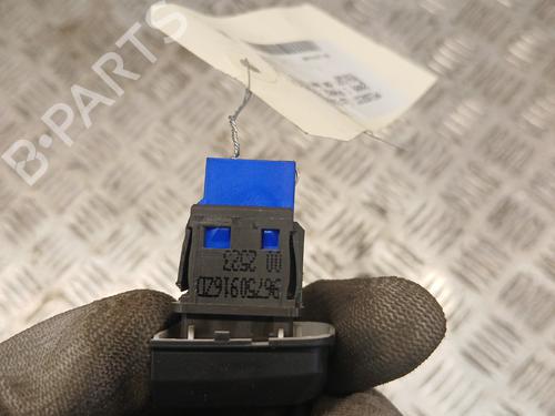 warning-switch-peugeot-2008-i-cu_-2013-37374633 main image
