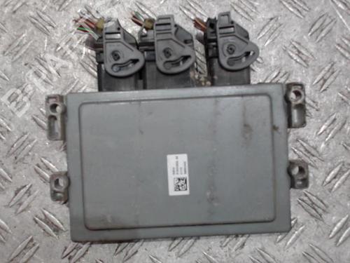 engine-control-unit-ecu-renault-twingo-ii-cn0_-2007-37360450 main image