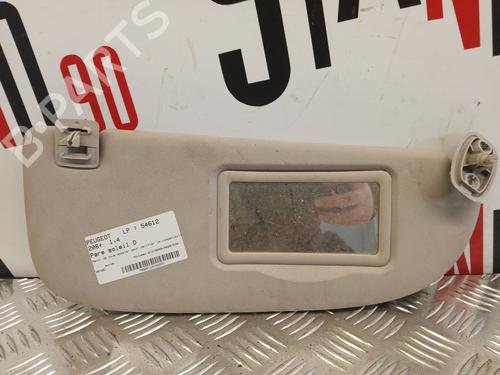 Used Right sun visor Right sun visor 37372811 37372811