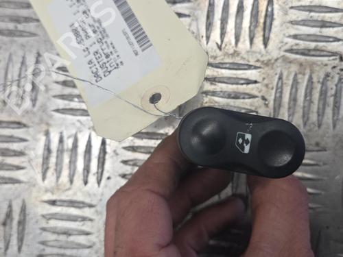 Right front window switch DACIA DUSTER (HS_) 1.5 dCi (HSMC) | BP37374480I26 - Image 4