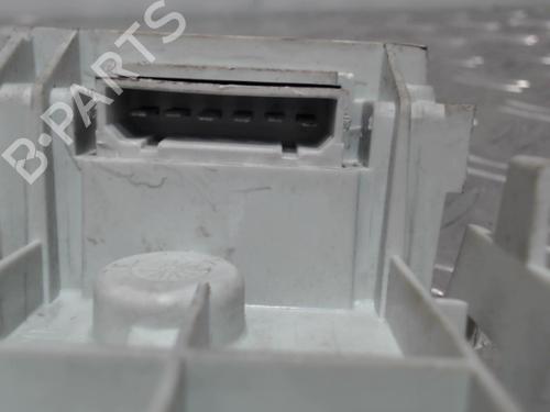 Lampeholder Lampeholder AUDI A3 (8L1) 1.9 TDI quattro (130 hp) 37355717 37355717