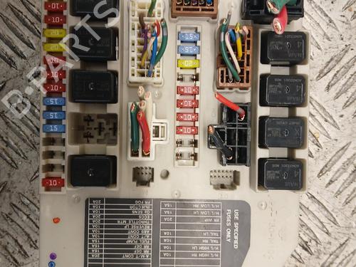 Used Fuse box Fuse box 39426325 39426325