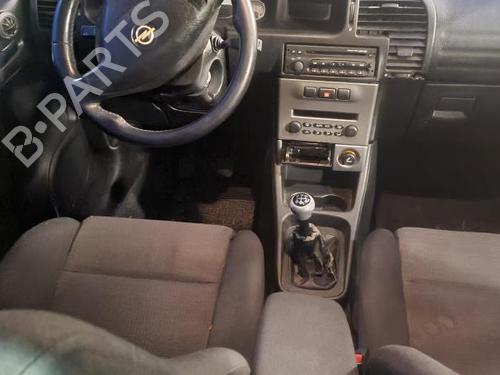 Switch OPEL ZAFIRA A MPV (T98) 2.2 DTI 16V (F75) | BP37356253I30 - Image 3