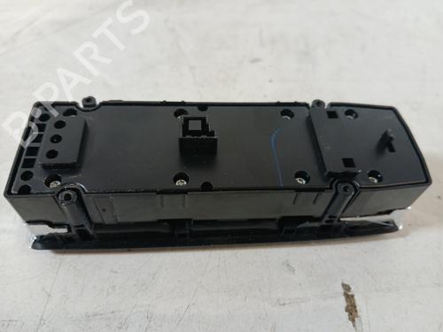 left-front-window-switch-mercedes-benz-c-class-w204-2007-2008-2009-2010-2011-2012-2013-2014-2015-37363201 main image
