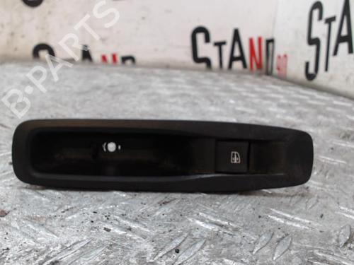left-rear-window-switch-renault-megane-iv-hatchback-b9amn_-2015-37357900 main image