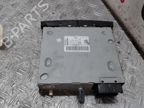 Used Radio Radio 37359875 37359875