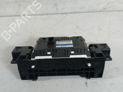 display-monitor-ford-focus-iii-2010-2011-2012-2013-2014-2015-2016-2017-2018-2019-2020-37362973 main image