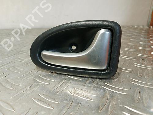 Used Front right interior door handle Front right interior door handle 37355398 37355398